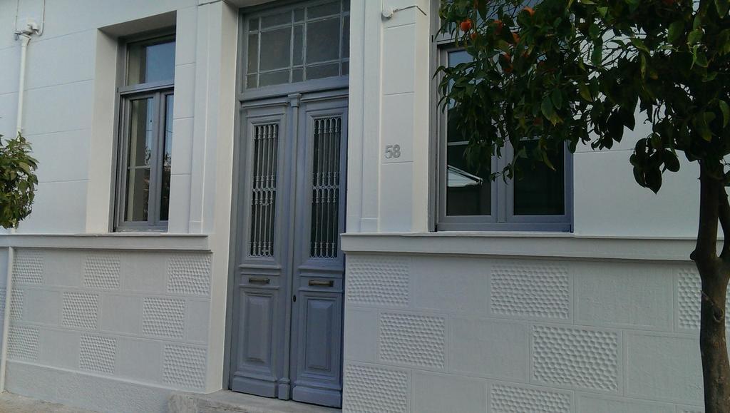 Neoclassical House At Metro Station Attiki Atény Exteriér fotografie